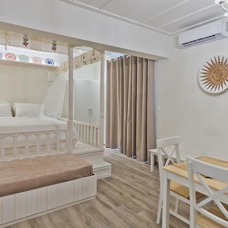 Posidonia Luxury Suites Karpathos Bagian luar foto